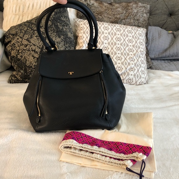 tory burch half moon tote
